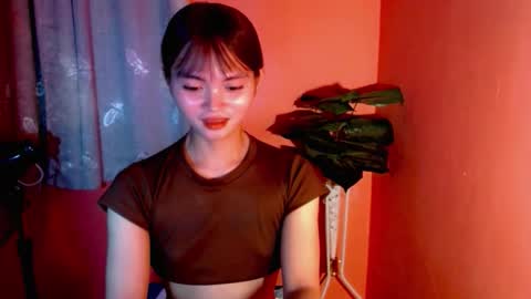 sensational_yeng online show from 11-14-25, 07:12