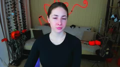 sensitiveheartt online show from 11-03-25, 04:47