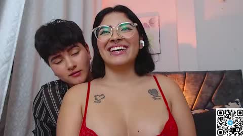 Camille and sophie online show from 12-23-24, 04:22