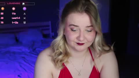 Ilona online show from 06-18-26, 12:00