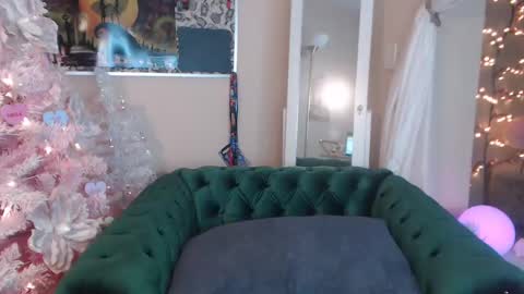 V online show from 02-02-25, 12:09