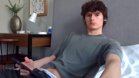 Cam online show from 03-04-25, 08:38