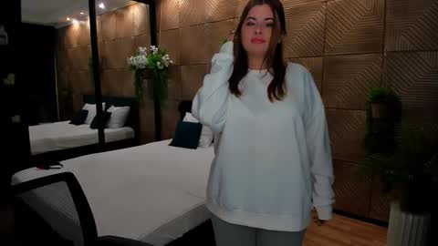 Becca online show from 10-17-25, 01:53