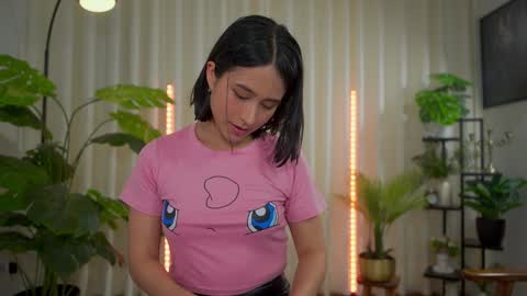 Maria- OF sensual bee online show from 12-06-24, 11:47