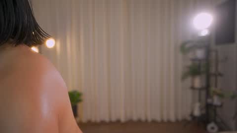 Maria- OF sensual bee online show from 01-01-25, 06:47