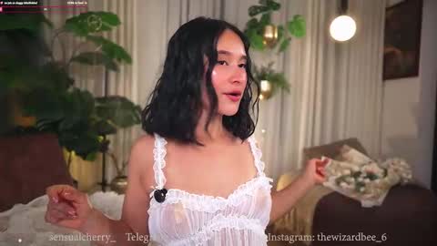 Maria- OF sensual bee online show from 09-12-25, 01:17