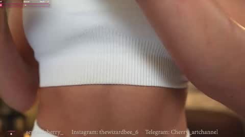 Maria- OF sensual bee online show from 09-19-25, 11:38