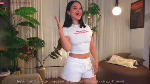 Maria- OF sensual bee online show from 10-02-25, 11:56