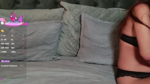 Alya online show from 09-30-25, 07:24