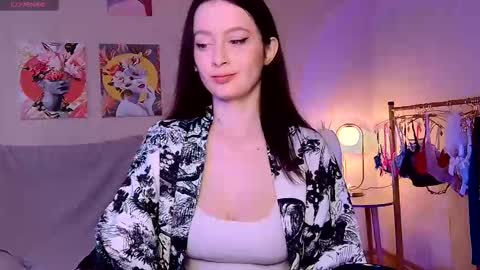 sensuallucy233 online show from 12-03-25, 06:21
