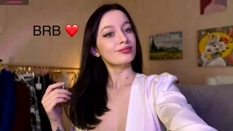 sensuallucy233 online show from 12-17-25, 05:57
