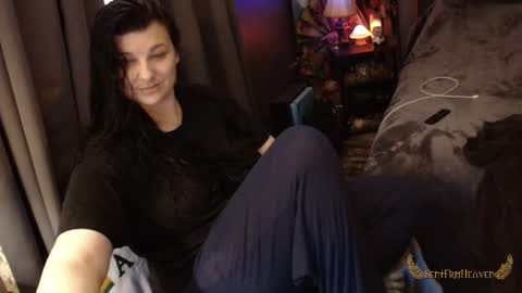 Tara online show from 02-19-26, 01:51