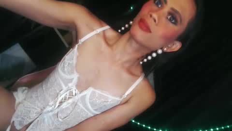 Snapshot of senyora_evangelista chatting on 04-15-26, 10:22 senyora_evangelista online show from 04-15-26, 10:22