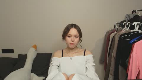 Snapshot of septogoo chatting on 10-18-25, 02:18 septogoo online show from 10-18-25, 02:18