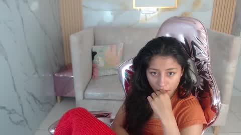 serabella_s online show from 12-20-25, 01:29