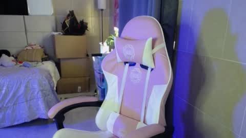 Seraphine Vortx online show from 02-10-26, 06:45