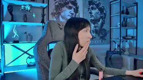 Sera online show from 06-26-26, 01:37