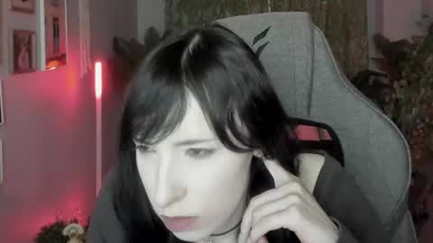 Sera online show from 07-17-26, 11:50