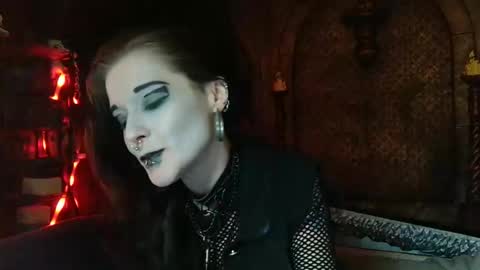 Seraphin Munster online show from 04-22-26, 06:20