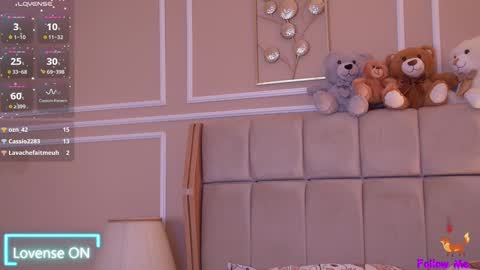 Snapshot of serena_bennet chatting on 01-23-25, 11:26 Serena online show from 01-23-25, 11:26