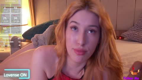 Snapshot of serena_bennet chatting on 01-26-25, 02:14 Serena online show from 01-26-25, 02:14