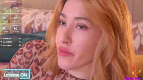 Snapshot of serena_bennet chatting on 02-25-25, 11:44 Serena online show from 02-25-25, 11:44