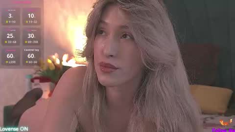 Snapshot of serena_bennet chatting on 10-11-25, 09:41 Serena online show from 10-11-25, 09:41