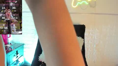 Serena  online show from 03-25-26, 12:00