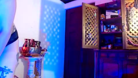 Snapshot of serena_xyz chatting on 11-03-25, 05:47 Serena Xyz online show from 11-03-25, 05:47