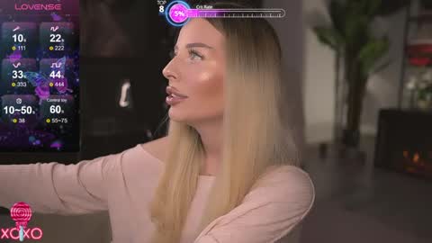 Serena online show from 05-10-26, 08:14
