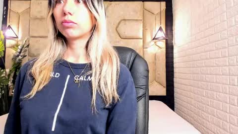 Serene online show from 05-27-26, 12:46