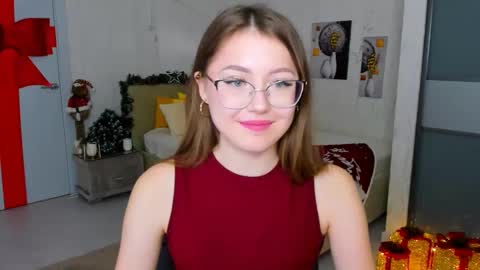 Ophelia online show from 01-29-25, 01:07