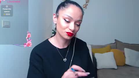 SereneSophi online show from 12-31-24, 07:18