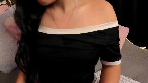 Snapshot of serenity_day chatting on 02-14-26, 04:04 Serenity online show from 02-14-26, 04:04