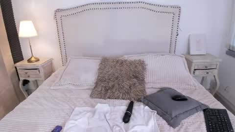 Serenna Cruz online show from 12-24-24, 01:50