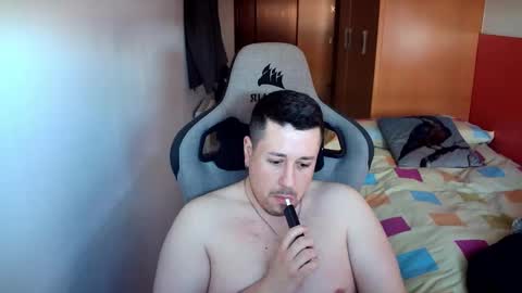 Snapshot of sergio95n chatting on 03-15-26, 07:58 Pollos online show from 03-15-26, 07:58