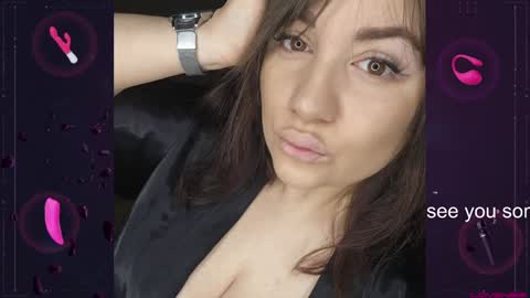 Snapshot of sergioramos209 chatting on 12-18-24, 10:51 Sergio Tracy online show from 12-18-24, 10:51