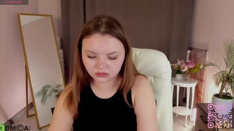 Serinella online show from 05-04-26, 12:23