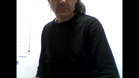 Snapshot of servamp77 chatting on 03-09-25, 04:00 servamp77 online show from 03-09-25, 04:00