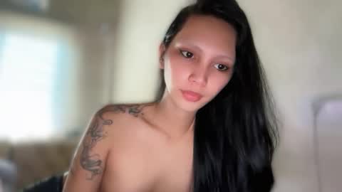 service_dolly69 online show from 05-19-26, 02:07