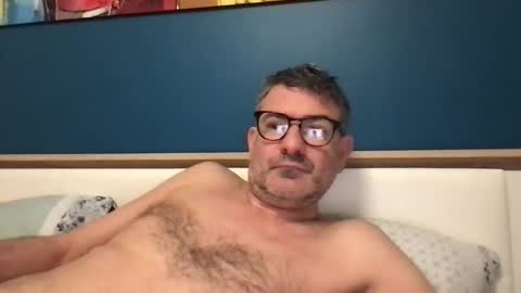 Snapshot of sesamechris92 chatting on 02-28-25, 07:05 sesamechris92 online show from 02-28-25, 07:05