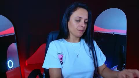 LUCERO online show from 02-03-26, 03:04