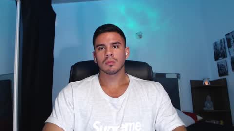 Snapshot of setth_king chatting on 01-15-25, 01:09 Setth King online show from 01-15-25, 01:09