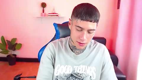 Snapshot of setthomas chatting on 11-07-25, 03:45 Thomas online show from 11-07-25, 03:45