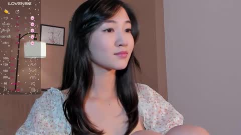 Snapshot of seulbi chatting on 09-12-25, 03:12 Sana online show from 09-12-25, 03:12