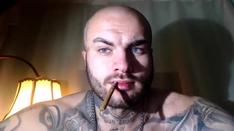 Snapshot of sevendragons1 chatting on 02-12-26, 08:15 SevenDragons online show from 02-12-26, 08:15