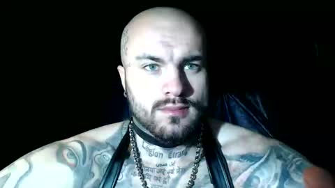 Snapshot of sevendragons1 chatting on 03-09-26, 01:48 SevenDragons online show from 03-09-26, 01:48