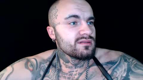 Snapshot of sevendragons1 chatting on 03-12-26, 11:55 SevenDragons online show from 03-12-26, 11:55