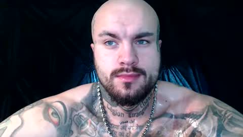 Snapshot of sevendragons1 chatting on 03-17-26, 01:25 SevenDragons online show from 03-17-26, 01:25