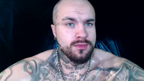 Snapshot of sevendragons1 chatting on 03-20-26, 01:05 SevenDragons online show from 03-20-26, 01:05